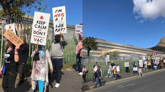 Video of Anti-Vax protestors picketing outside Groote Schuur Hospital