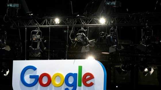 US says Google pays $10 billion a year to dominate search