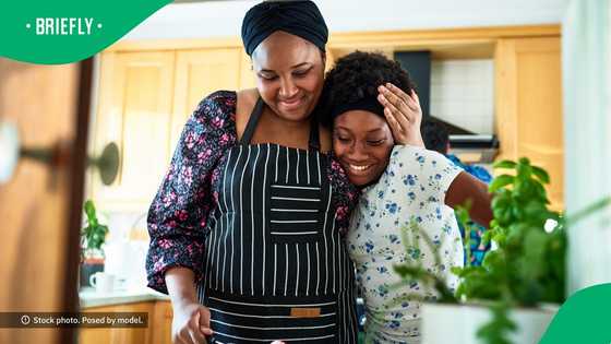 “Your mom loves you”: SA responds to viral TikTok of Xhosa mom advising daughter about her failed relationship