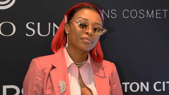 DJ Zinhle mocks her own cooking skills, bestie Pearl Thusi joins the roast