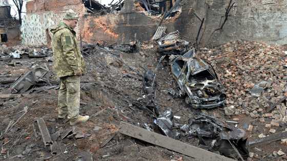 Russian troops bomb a children’s and maternity hospital during ceasefire in Ukrainian city, Mariupol