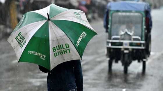 16 dead, million seek shelter as cyclone hits Bangladesh