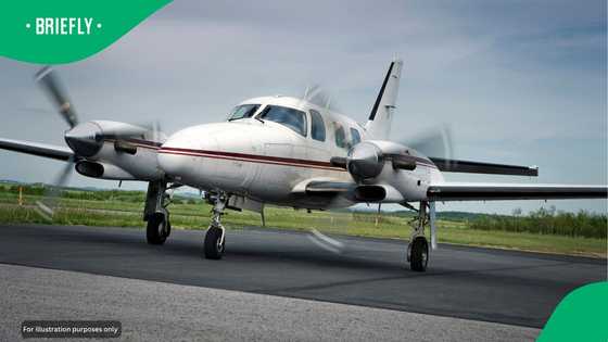 Hoërskool Kempton Park grade 11 learner completes first solo flight at Rand Airport