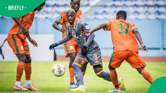 Kaizer Chiefs pay millions to seal Khanyisa Mayo transfer as reported fee emerges