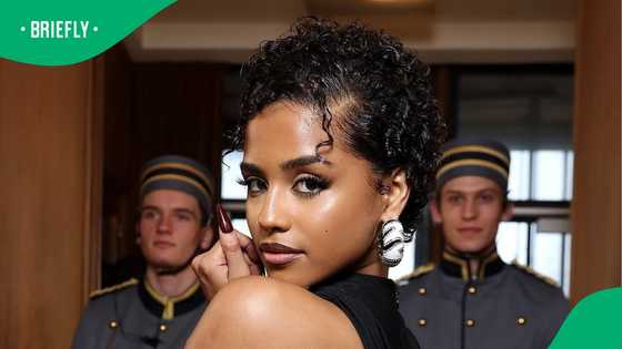 Fans react to Tyla's brief appearance during Bafana vs Mexico national anthem