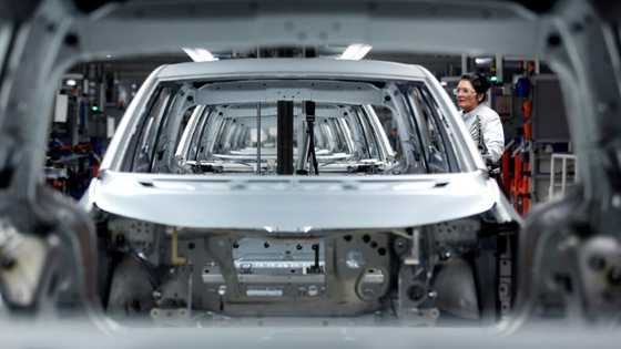 Stagnant German growth clouds eurozone economy