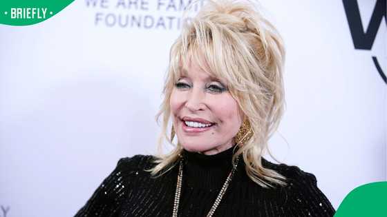 The real reason Dolly Parton never had children: "Everybody's kids could be mine"