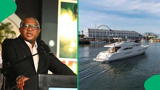 ANC explains Fikile Mbalula’s arrival by yacht to Robben Island, Mzansi calls the explanation weak