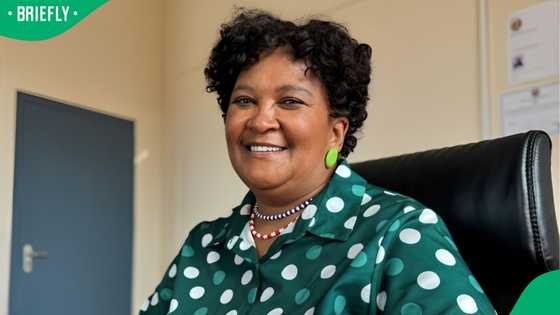 Bitou Municipality Speaker filmed brandishing firearm at traditional event, South Africans debate