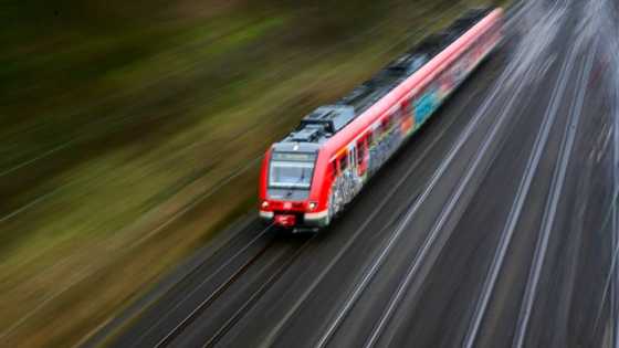 Deutsche Bahn and train drivers reach deal in wage dispute