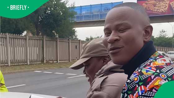 SAPS officer sings back after man serenades her to try to escape ticket in TikTok video