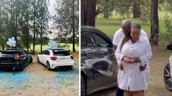 Pregnant couple pull off gender surprise using 2 Merc AMGs, Mzansi can't deal