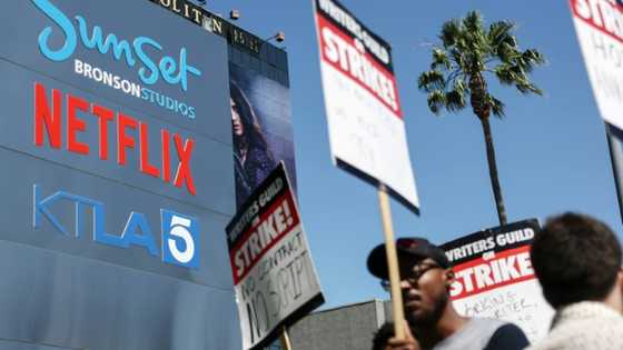 Netflix adds 6 mn subscribers after password crackdown