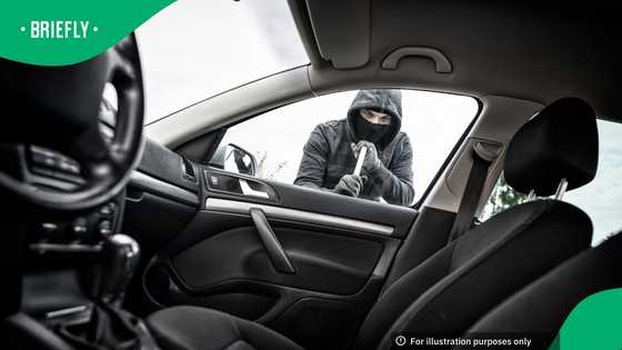 Thug holds on to dear life after truck hijacking goes wrong
