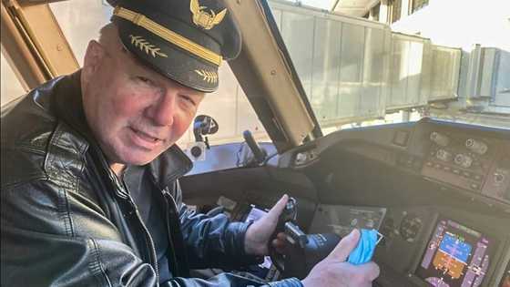 What carbon footprint? American man flies 23 million miles