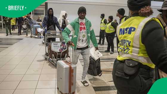 President of political party goes to airport to bid Nigerians farewell following repatriation