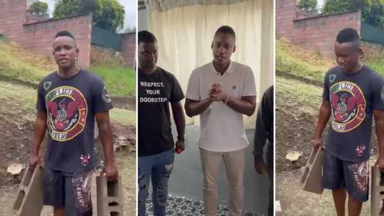 Duduzane Zuma rolls up his sleeves to help build madala a house, Mzansi stans the deed: "My future president"