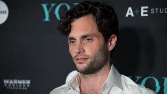 Who is Duff Badgley, Penn Badgley's father? Age, job, profiles, net worth