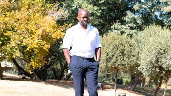 A look into the life of Steve Komphela: age, early life, career, family, and latest news