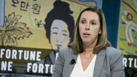 Lauren Hobart: age, children, husband, education, career, salary, profiles, net worth
