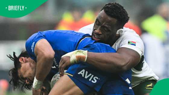 Siya Kolisi hails Springboks’ fighting spirit after early red card in win over Italy