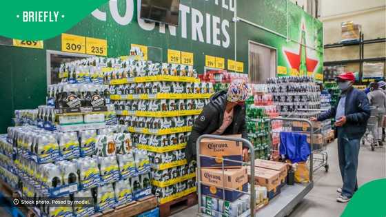 Photo of liquor store's drive-thru option leaves South Africa amused