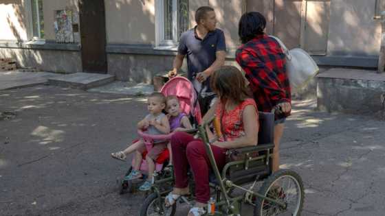Stay or go? Parents agonise as shells fall on Ukraine's Bakhmut