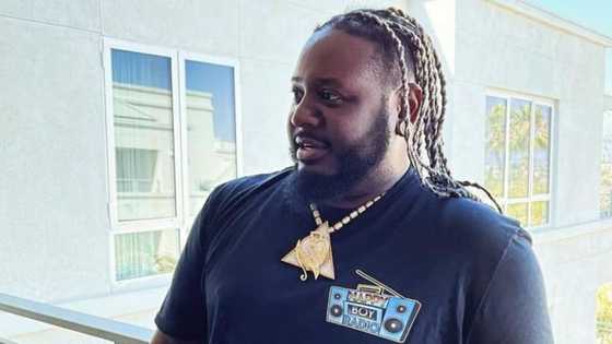 Hebanna: T Pain shares clip of his luxurious Rolls Royce being repossessed