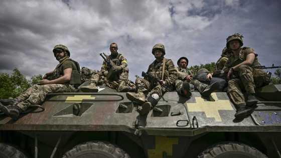 'We are ready', Ukraine towns insist as Russians advance