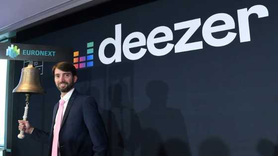 Deezer to detect AI-generated music clones