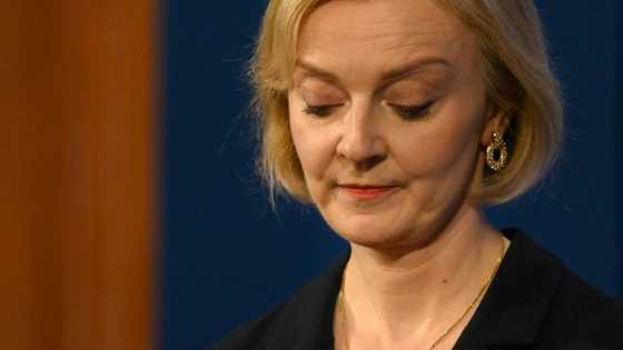 UK's Truss tells booing MPs she's no 'quitter'
