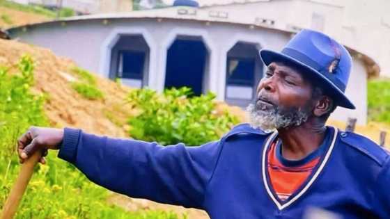 'Mnakwethu Happily Ever After?' viewers can't get enough of the super chilled Madala: "I’m here for Madala with a hat"