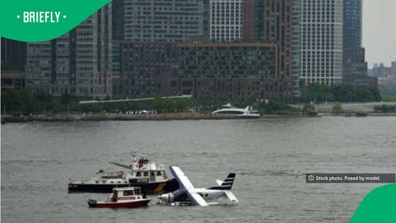 Teen passenger films terrifying seaplane crash into New York river