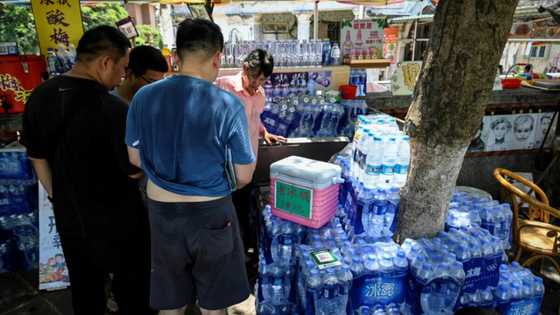 China swelters under record heat