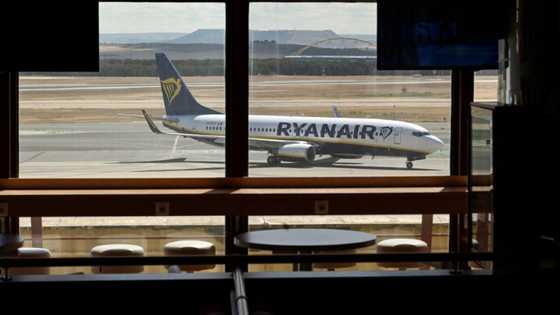 Despite strong summer start, Europe's aviation industry frets
