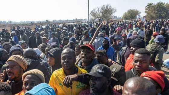 If you won’t do it, we will: Residents of West Rand threaten to continue targeting zama zamas as unrest spreads to another community in the area