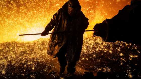 UK govt pumps £500mn into Tata Steel but says 3,000 jobs at risk