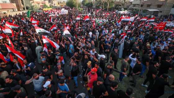 Rival sit-ins deepen Iraq political deadlock