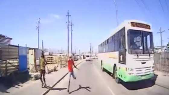 Footage shows cigarette truck driver narrowly escaping risky hijacking