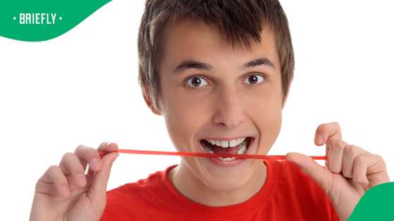 Teen faces jail in Singapore for licking vending machine straws, public outrage erupts