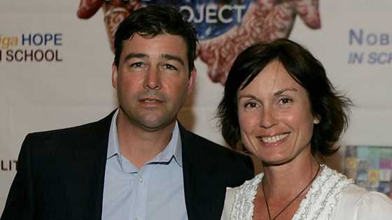 Kathryn Chandler: age, married, affair, nationality