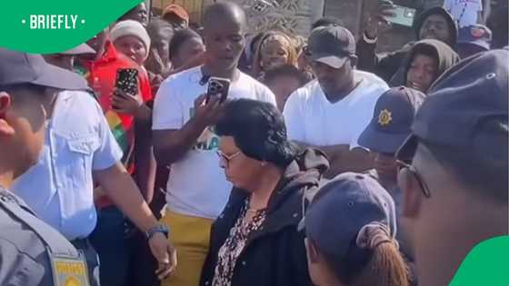 “Handcuffing Gogo?”: Elderly Johannesburg woman arrested for housing undocumented foreign nationals
