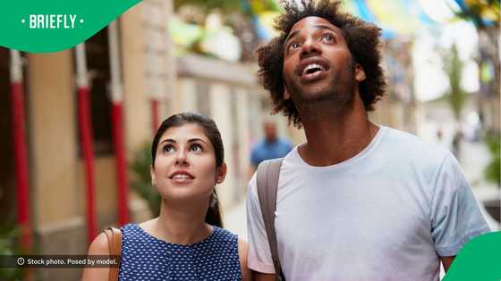 “I have never been this confused”: SA stunned by 7-seater car parked on roof in viral TikTok video