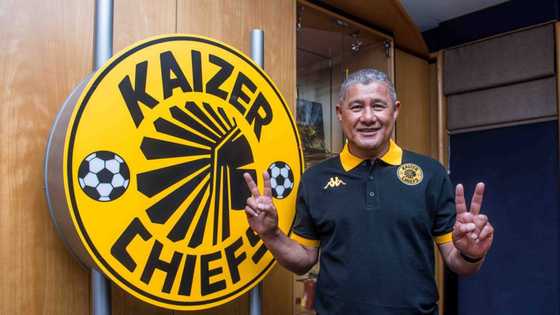 Kaizer Chiefs fans stand behind interim coach Cavin Johnson after Golden Arrows 2-1 defeat