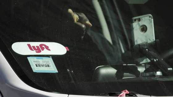 US rideshare firm Lyft plans major staff cuts
