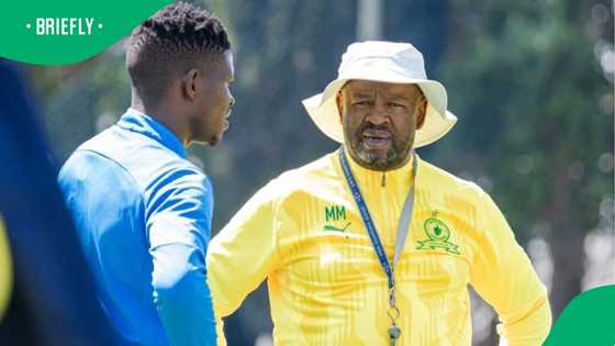 Mngqithi blasts people who criticise his playing style at Mamelodi Sundowns