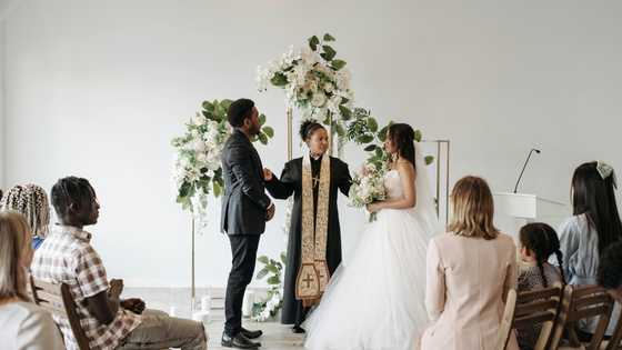 I thought my Dad was dead – then he showed up at my wedding