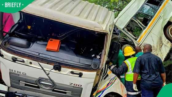 R102 Durban South crash: Multiple fatalities reported in horrific accident as taxi and truck collide