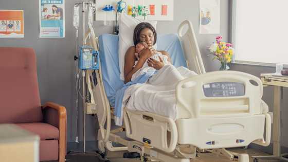 My Wife Gave Birth — but the Doctor Refused to Hand Me the Baby and Said, “Look Closer”