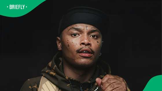 Fans react to Shebeshxt's awkward moment with a female fan: "He wanted to grab her neck"